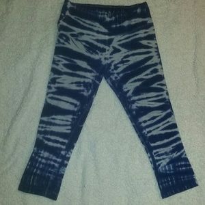 Women's Nike dri fit capri workout pants